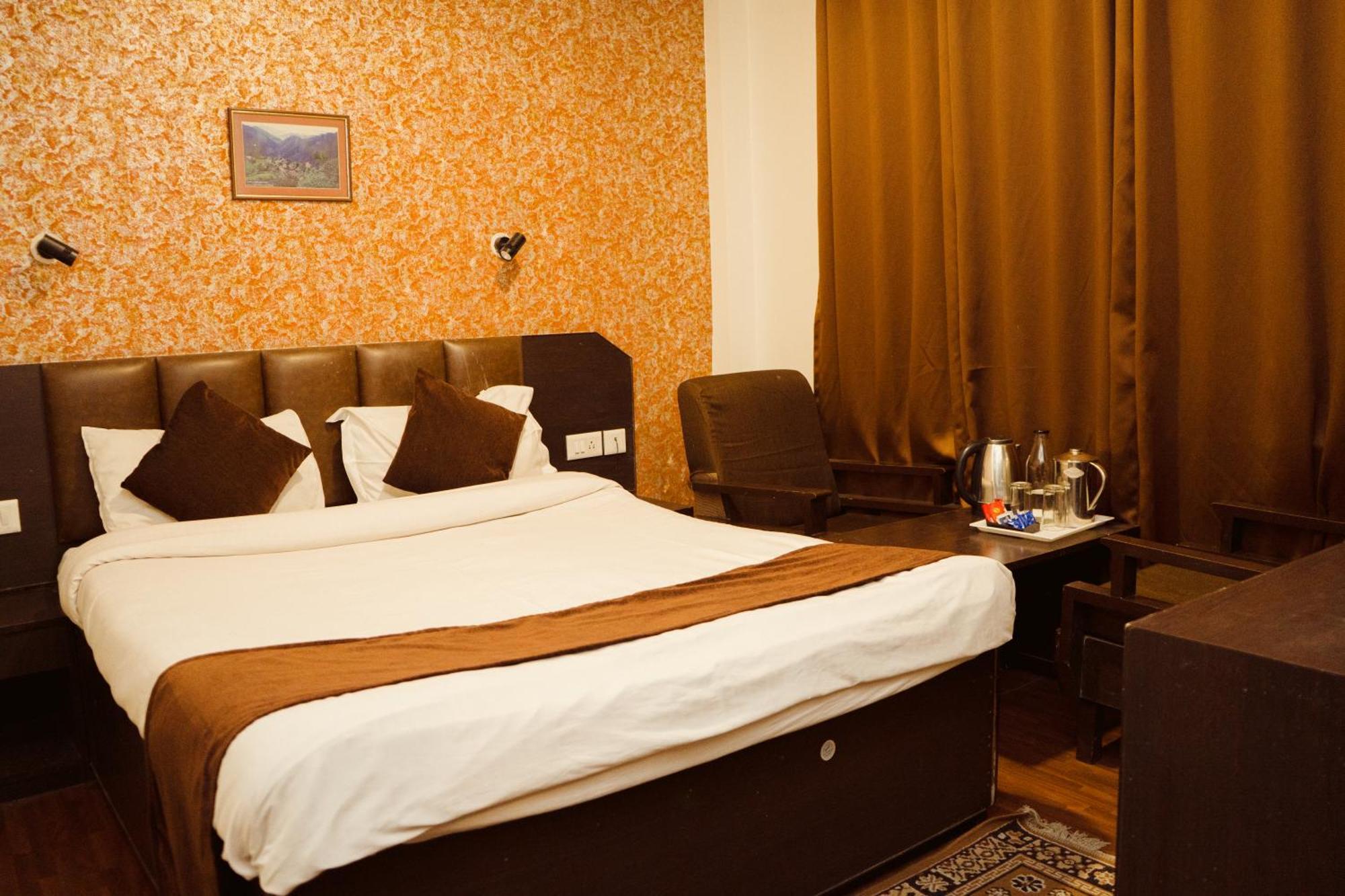 Hotel Siddhi Vinayak Regency, Mg Marg Gangtok Exterior foto